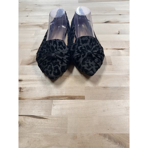 Torrid Shimmer Bow Pointed Toe Loafers Black Silver Sparkle Size 10 - Picture 4 of 8